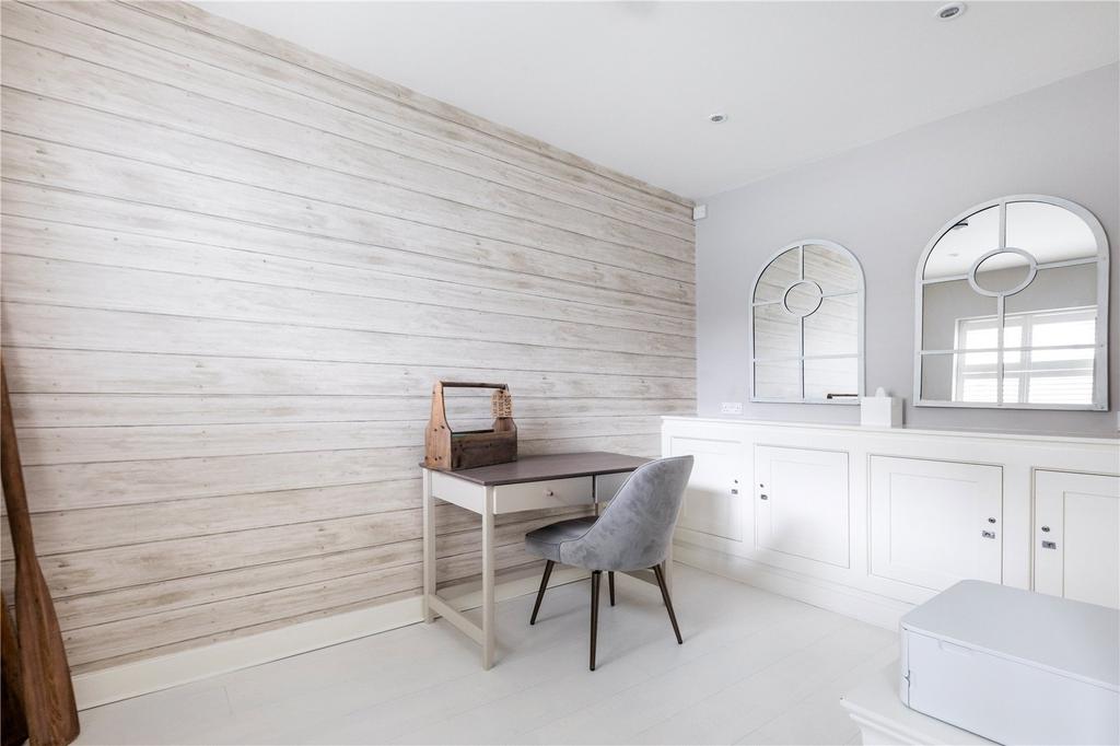 Office/ Bedroom