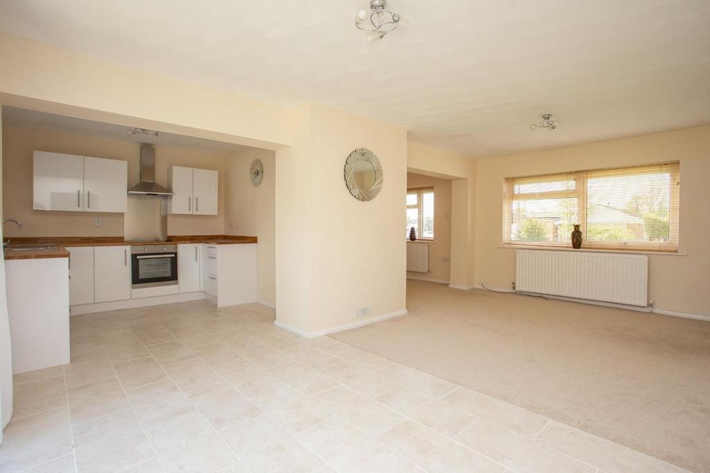 Radley Close, Broadstairs, CT10 4 bed detached house for sale £599,995