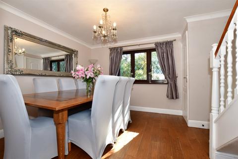 4 bedroom detached house for sale - Forestdale Road, Walderslade Woods, Chatham, Kent