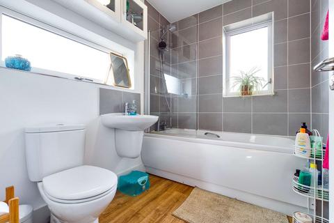 9 Abraham Way, Bordon, GU35 0FU