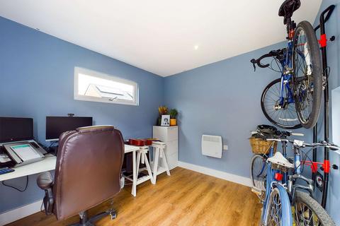 9 Abraham Way, Bordon, GU35 0FU