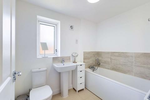 18 Cobbett Square, Bordon, GU35 0GD