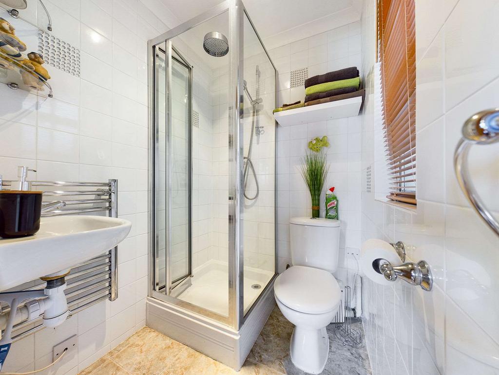 Bathroom (Cabin Bathroom)