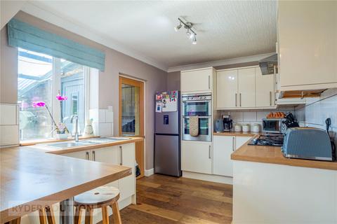 20 Dirker Avenue, Marsden, Huddersfield, HD7 6AW