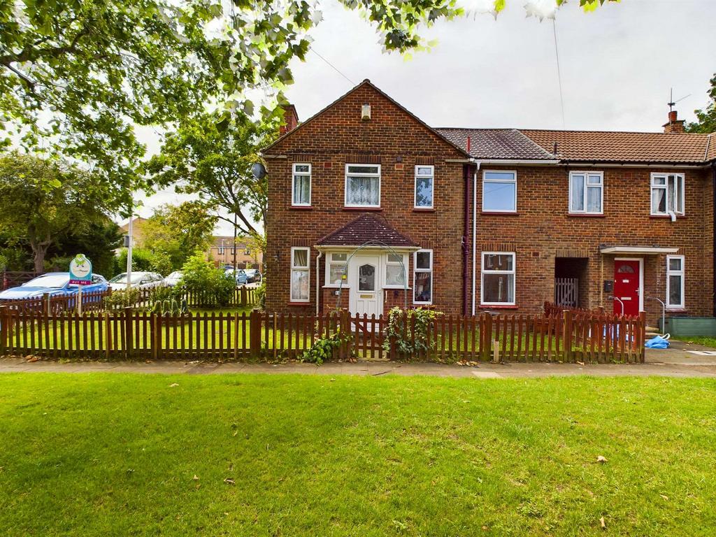 Charing Road, Gillingham ME8 6LN 3 bed end of terrace house for sale