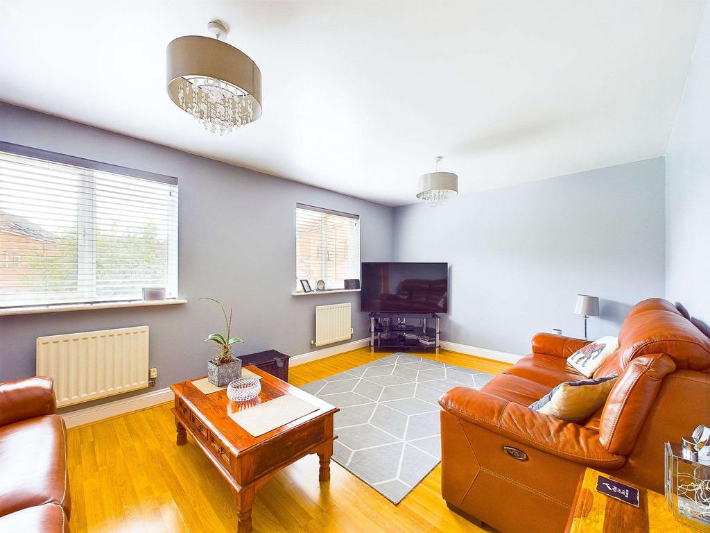 Grange Road, Gillingham ME7 2QT 4 bed terraced house for sale £395,000