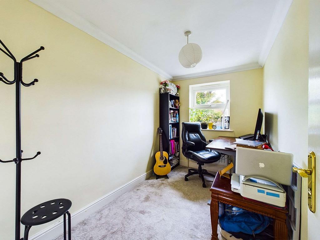 Bedroom 3 (Single)