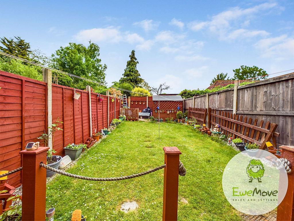 Westerham Road, Sittingbourne ME10 1XG 4 bed terraced house £250,000