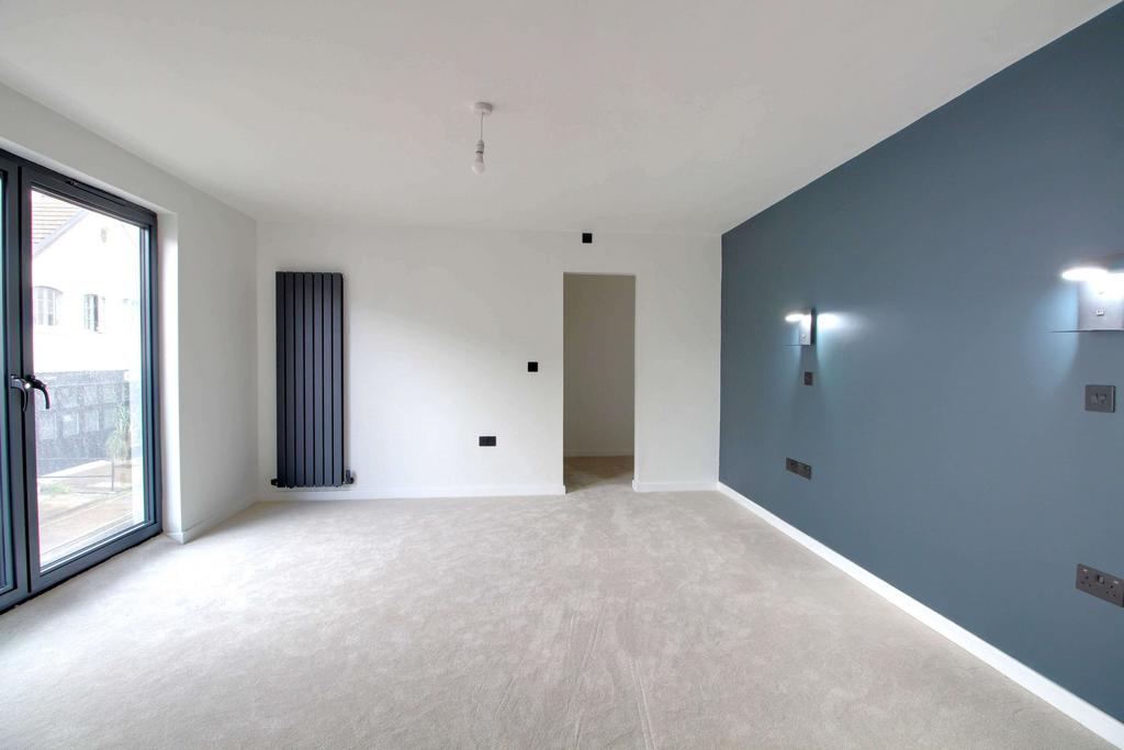 Bedroom 1 (Double with Ensuite)