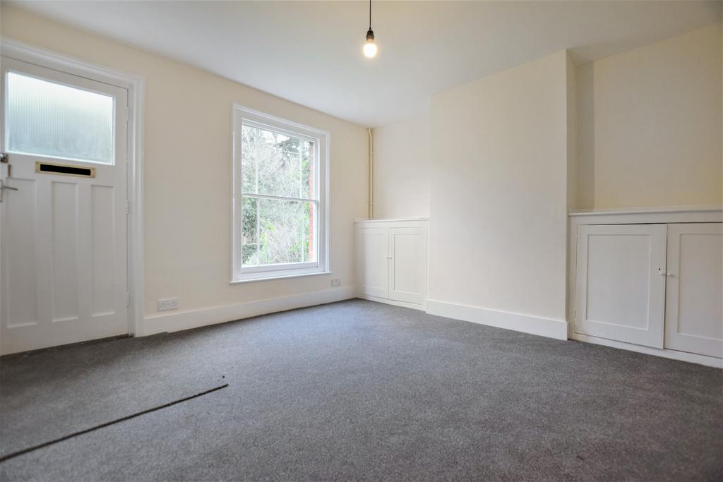 Sandy Lane, Woodbridge, Suffolk, IP12 3 bed house £1,025 pcm (£237 pw)