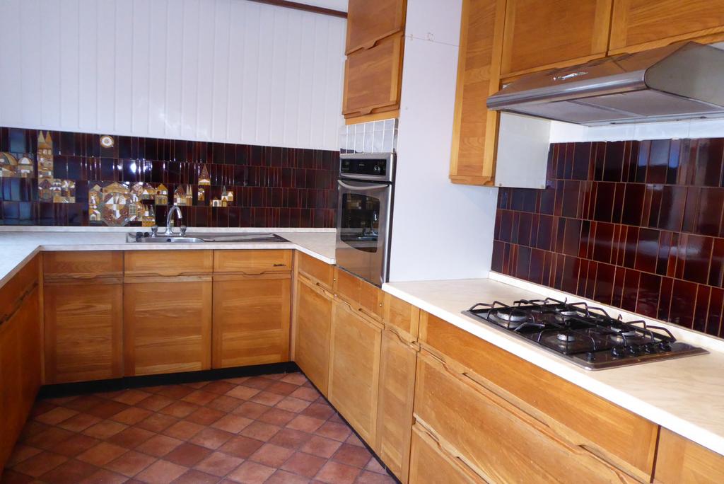 Marine Drive, Hest Bank 2 bed flat £700 pcm (£162 pw)