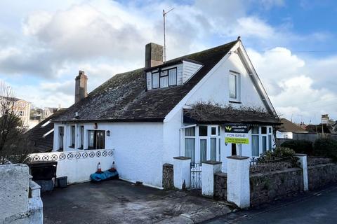 4 bedroom semi-detached bungalow for sale, Teignmouth Road, Torquay