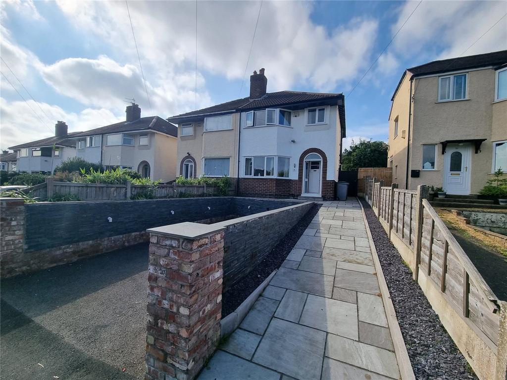 Whitfield Lane, Wirral, CH60 3 bed semidetached house for sale £275,000