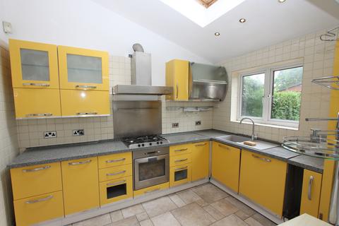 4 bedroom semi-detached house to rent, Cotswold Gardens, London NW2