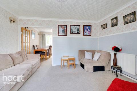 4 bedroom semi-detached house for sale, Mount Bax, Newport