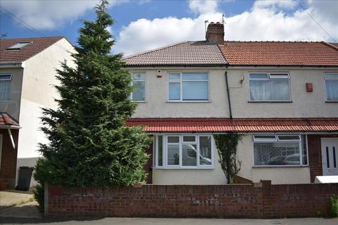 3 bedroom end of terrace house to rent, Imperial Road, Bedfont, TW14