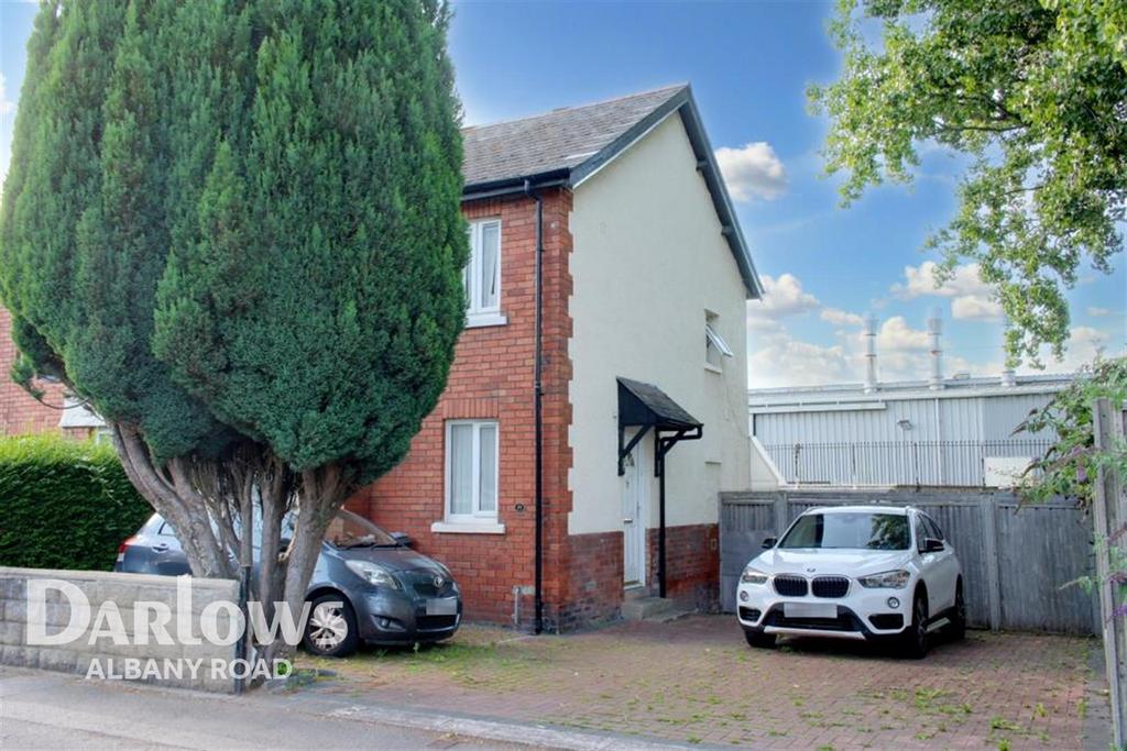 Tyndall Street CF10 3 bed semidetached house to rent £1,450 pcm (£