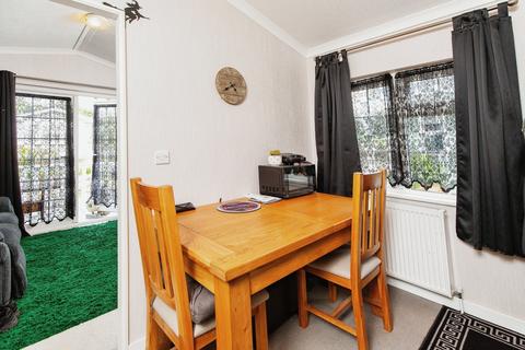 2 bedroom park home for sale - Quarry Rock Gardens, Bath, Somerset, BA2