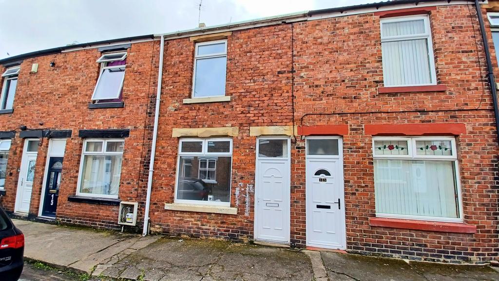HILLBECK STREET, AUCKLAND, DL14 6SF 2 bed terraced house £400