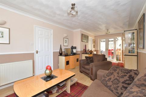 3 bedroom detached house for sale, Derwent Close, Waterlooville, Hampshire