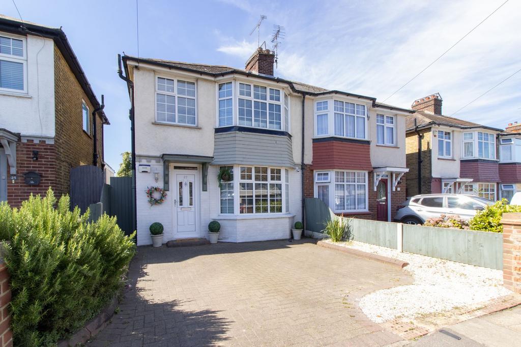 Westover Road, Broadstairs, CT10 3 bed semidetached house for sale £