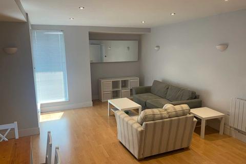 2 bedroom apartment to rent, The Aspect, City Centre