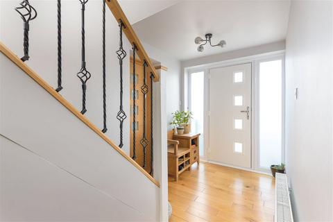 15 Furness Close, Stannington, Sheffield, S6 6AX