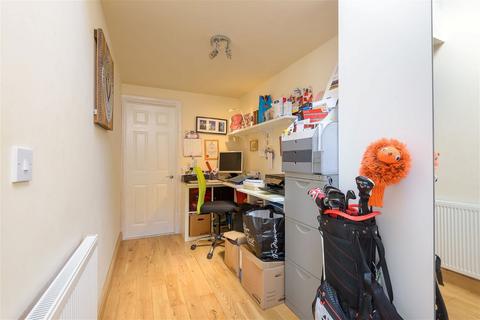15 Furness Close, Stannington, Sheffield, S6 6AX