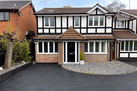 4 bedroom detached house for sale, Rylands Heath, Luton, Bedfordshire