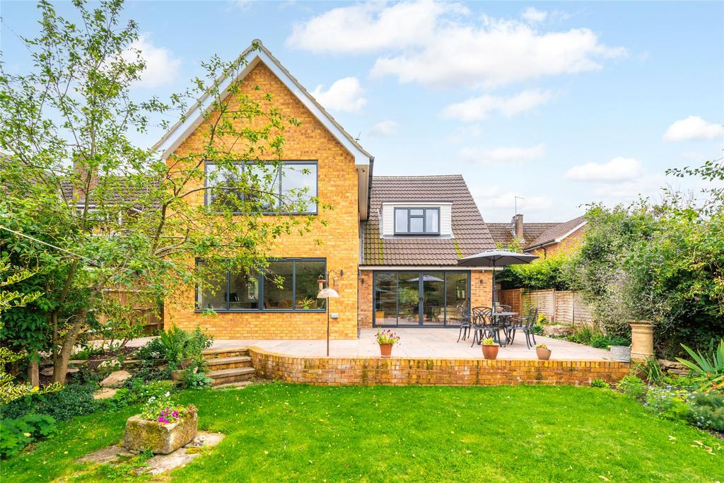 Worlds End Lane, Weston Turville, Aylesbury, Buckinghamshire, HP22 4