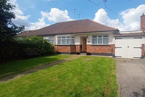 2 bedroom bungalow for sale, Heybridge Road, Ingatestone, Essex, CM4