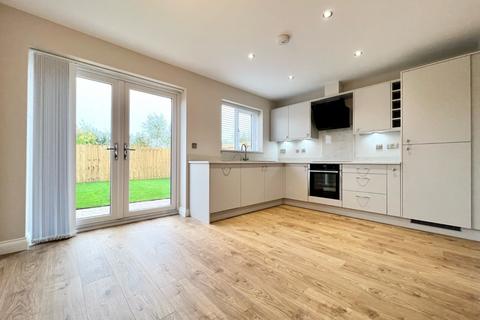 3 bedroom semi-detached house to rent, Teesdale Croft, Beverley, UK, HU17