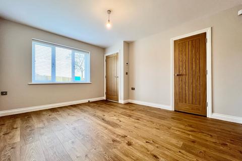 3 bedroom semi-detached house to rent, Teesdale Croft, Beverley, UK, HU17