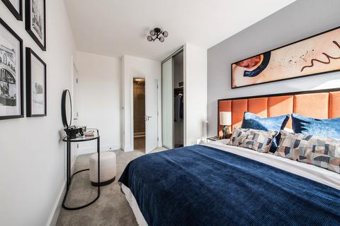 2 bedroom apartment for sale - Southmere Market Sale at Southmere, Harrow Manorway and Yarnton Way,, Thamesmead, Bexley SE2
