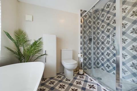 14 Cedar Walk, Hemel Hempstead, HP3 9EB