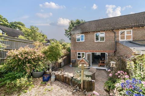 16 Coppice View, Heathfield, TN21 8YS