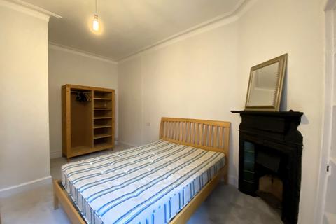 1 bedroom flat to rent, Angle Park Terrace, Ardmillan, Edinburgh, EH11