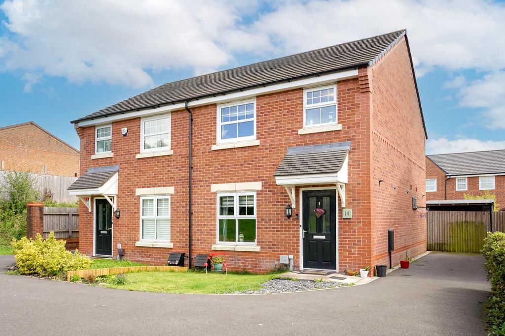 Weave Grove, Bolton, BL1 3 bed semi-detached house - £229,500