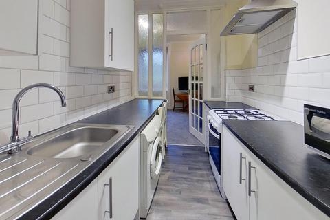 1 bedroom flat to rent, Peffer Bank, Edinburgh, EH16