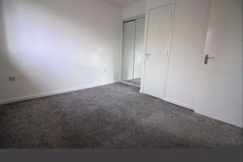 39 Basalt Close, Walsall, WS2 8XB