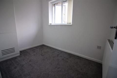 39 Basalt Close, Walsall, WS2 8XB