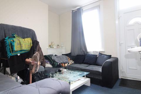 17 Malvern Road, Luton, LU1 1LG