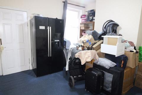 17 Malvern Road, Luton, LU1 1LG