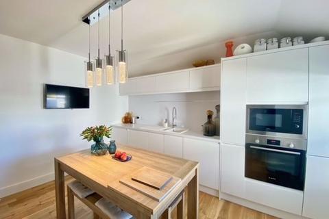 51a Midton Road, Ayr, KA7 2SQ