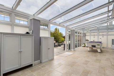 undefined, Hill Rise, Cuffley EN6