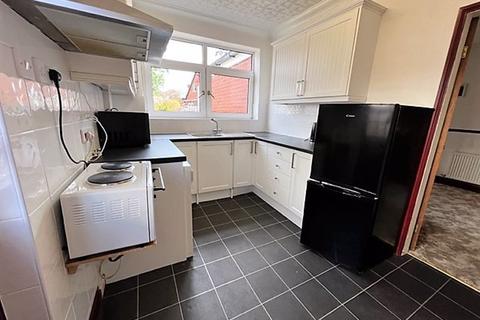 48 Queensway, Penwortham, Preston, PR1 0DT