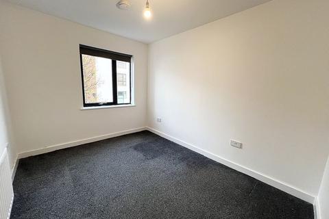 3 bedroom house to rent, Greenwood Terrace, Salford