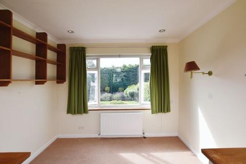 16 Ridgeway Road, Salisbury, SP1 3BU