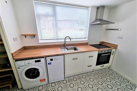 2 bedroom flat for sale, Closure Place, Peterchurch, Hereford, HR2 0RS