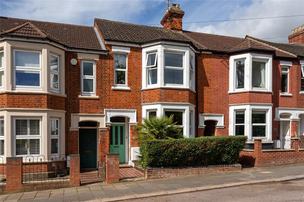 Foster Hill Road, Bedford, Bedfordshire, MK41 4 bed terraced house for